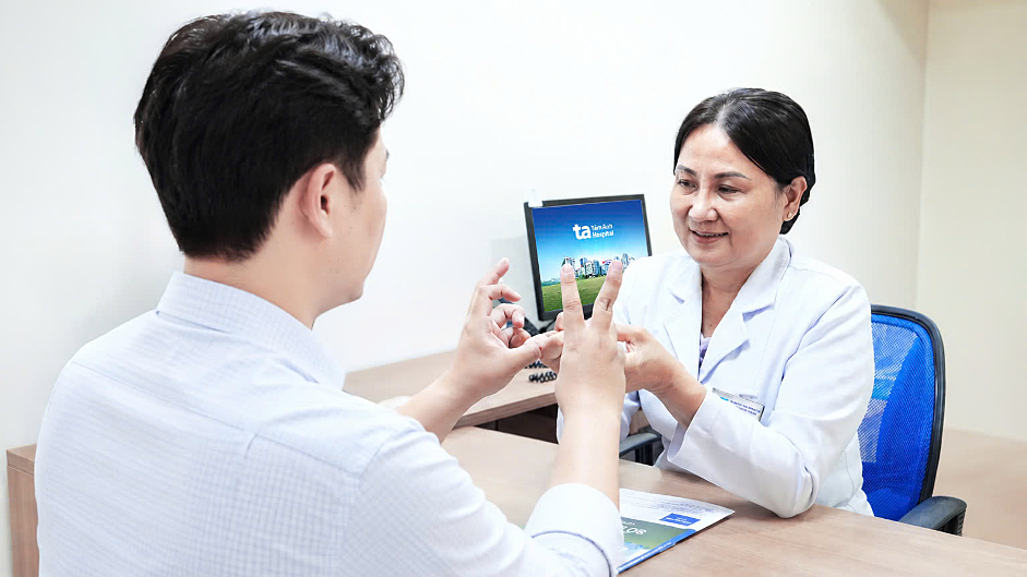 Đột quỵ do bóc tách động mạch đốt sống