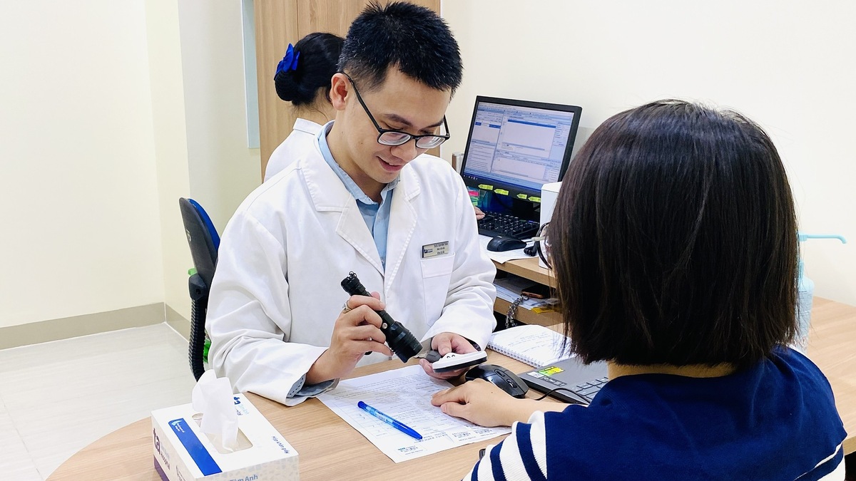 Vì sao vẫn cần dưỡng ẩm vào mùa hè?