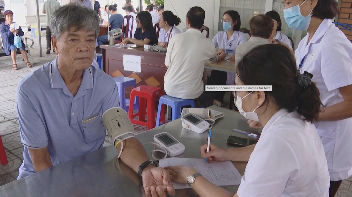 Bài học từ phường dẫn đầu TP HCM về tỷ lệ khám sức khỏe miễn phí