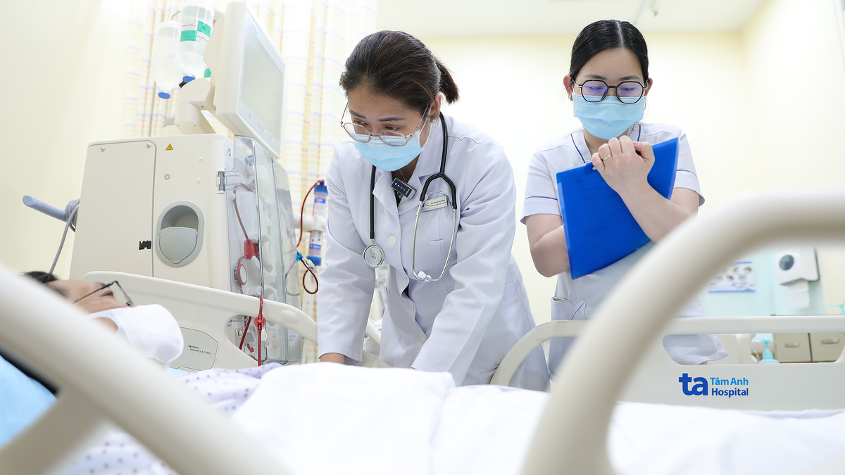 Suy thận giai đoạn cuối do bệnh thận di truyền