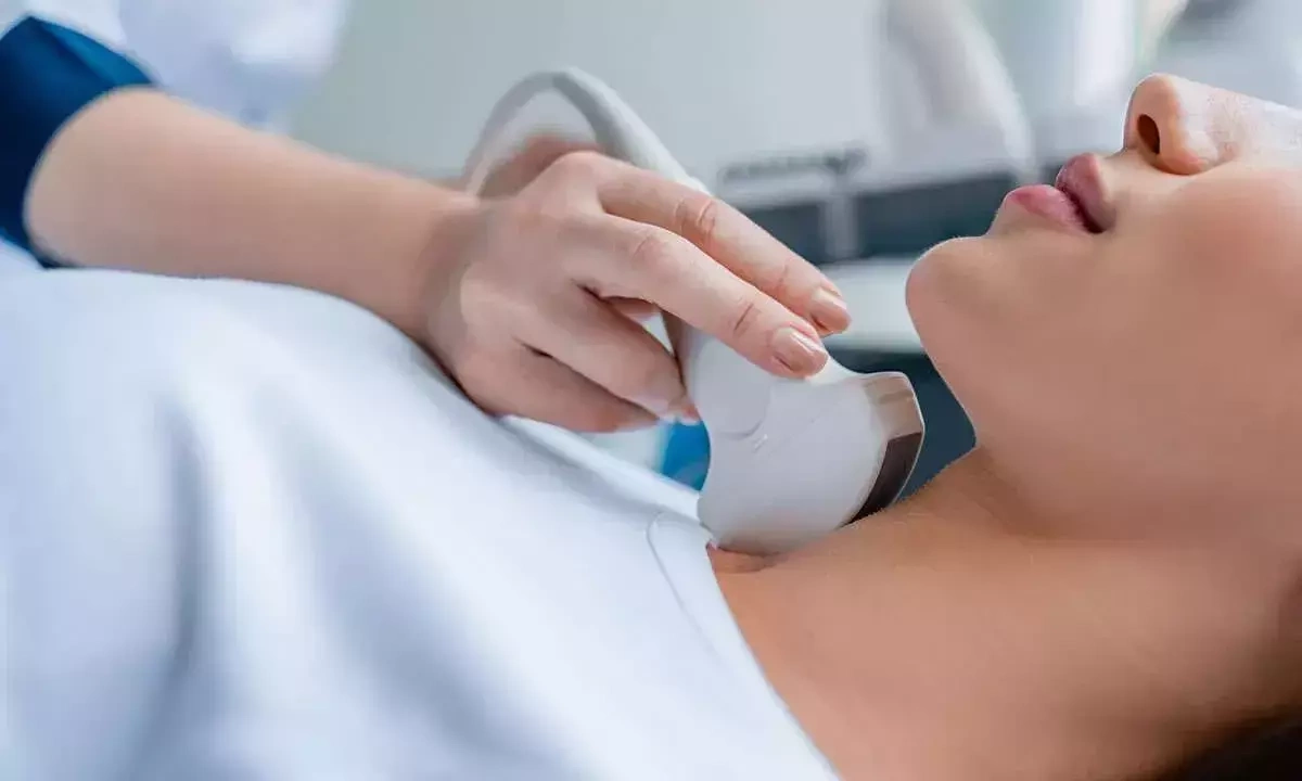 Tuyến giáp bị 'cắt oan' bởi nỗi sợ ung thư