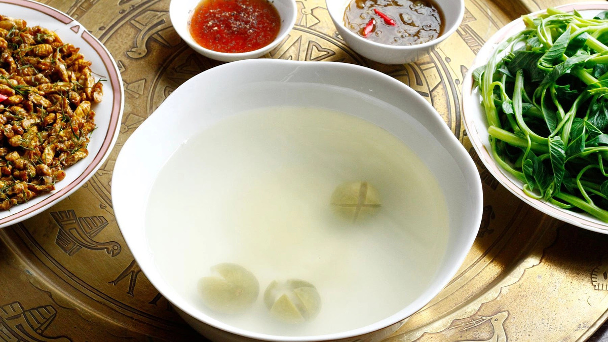 Điều gì xảy ra khi uống nước luộc rau?
