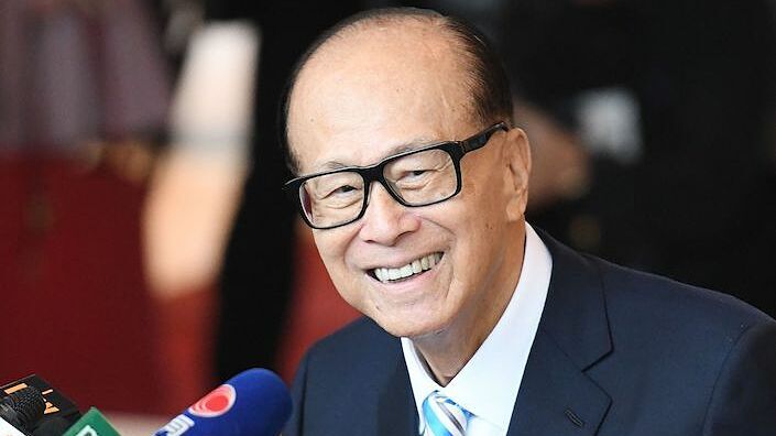 Thói quen giúp tỷ phú giàu nhất Hong Kong minh mẫn ở tuổi 98