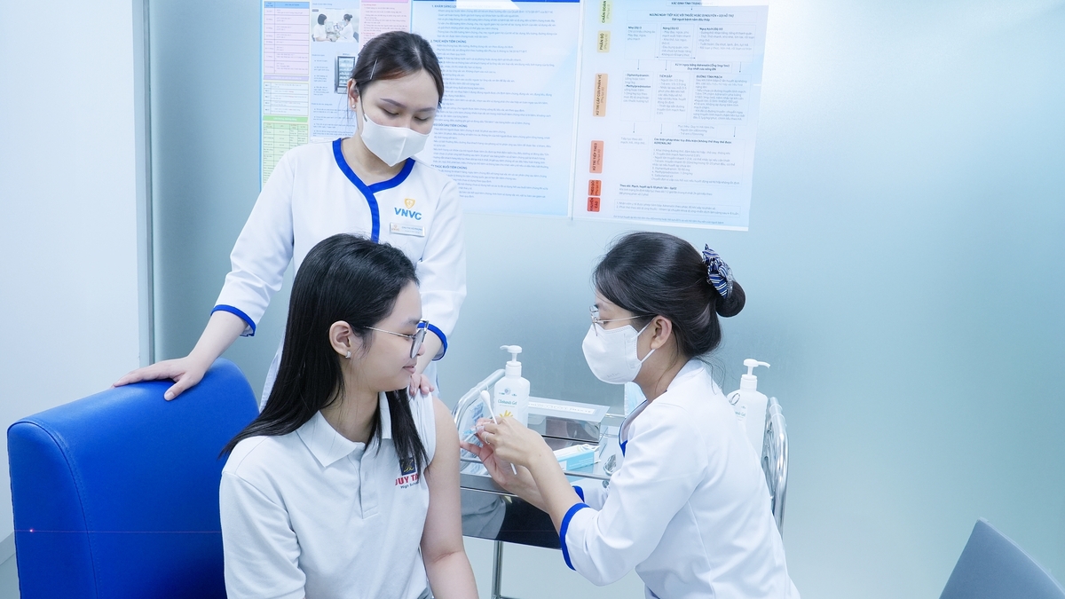 Đang dương tính HPV, có được tiêm vaccine?