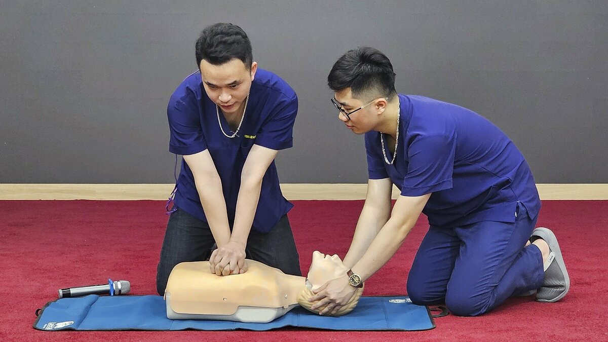 Việt Nam sẽ lập tổng đài khẩn cấp quốc gia, bổ sung xe cứu thương