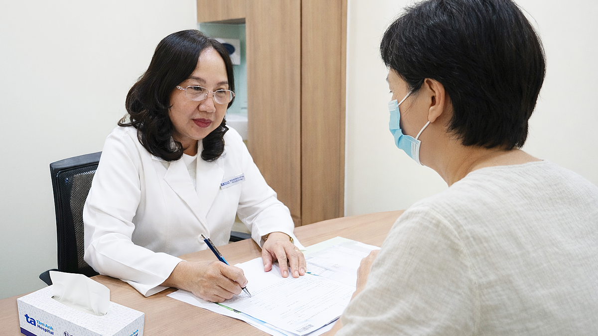 Nước tiểu sẫm màu có phải dấu hiệu viêm gan B?