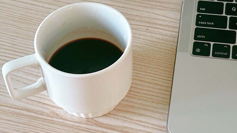 Thời điểm bạn nên hạn chế uống cà phê