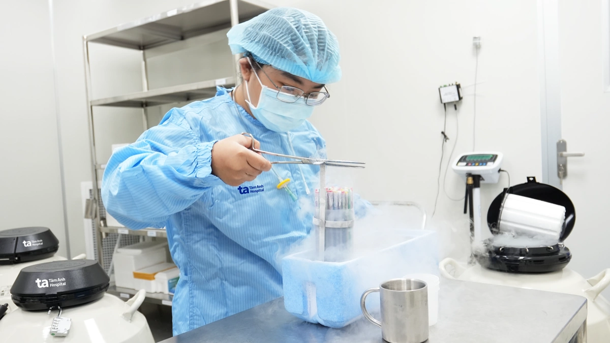 Trữ đông phôi trước điều trị ung thư chờ ngày làm mẹ
