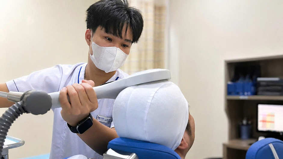 Căng thẳng kéo dài có nên kích thích từ trường xuyên sọ?