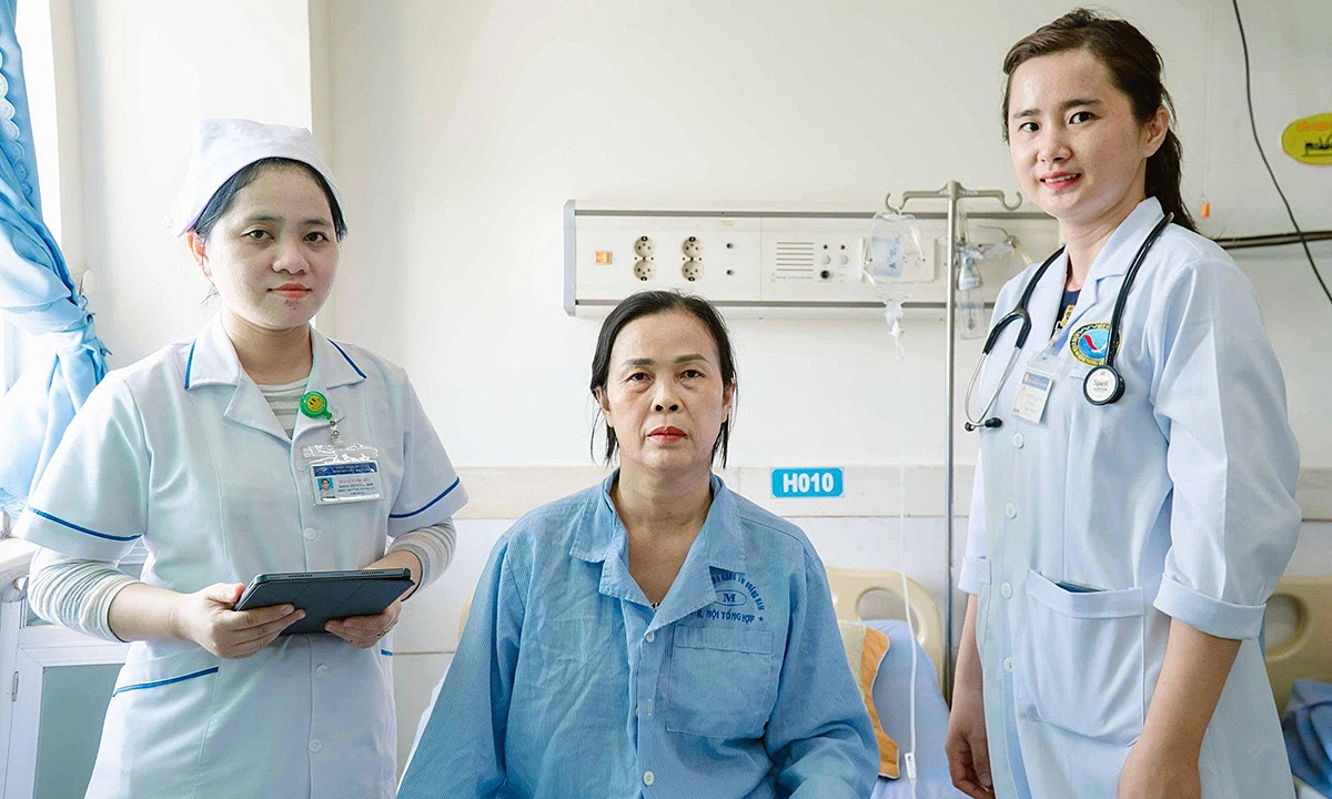 Sốc nhiệt sau nhiều giờ làm việc ngoài trời nắng