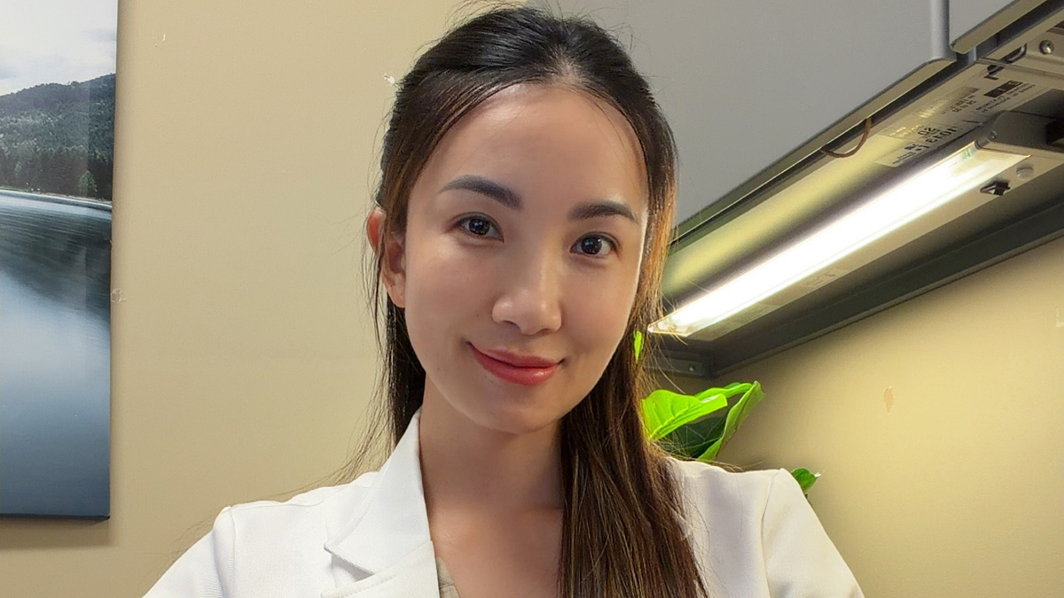 Từng muốn bỏ trường y, cô gái Việt thành lãnh đạo phòng khám tại Mỹ