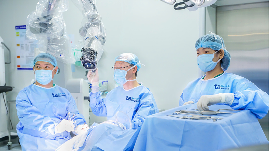 U mạch máu não lớn gây động kinh