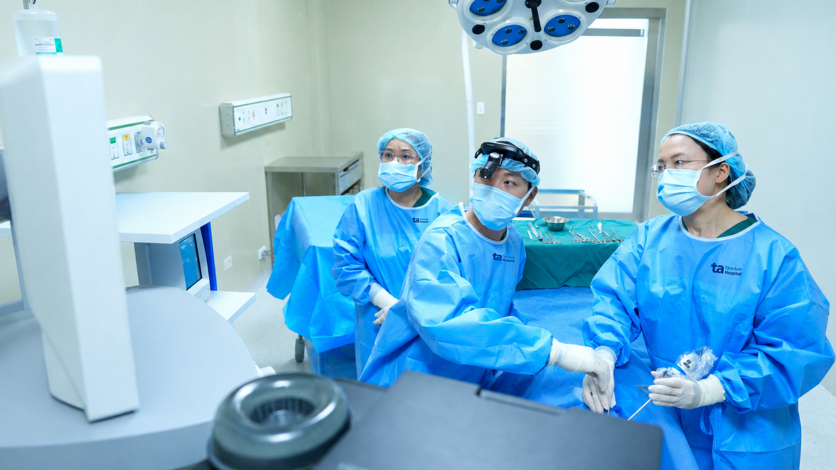 Tưởng viêm lưỡi hóa u xương vùng họng