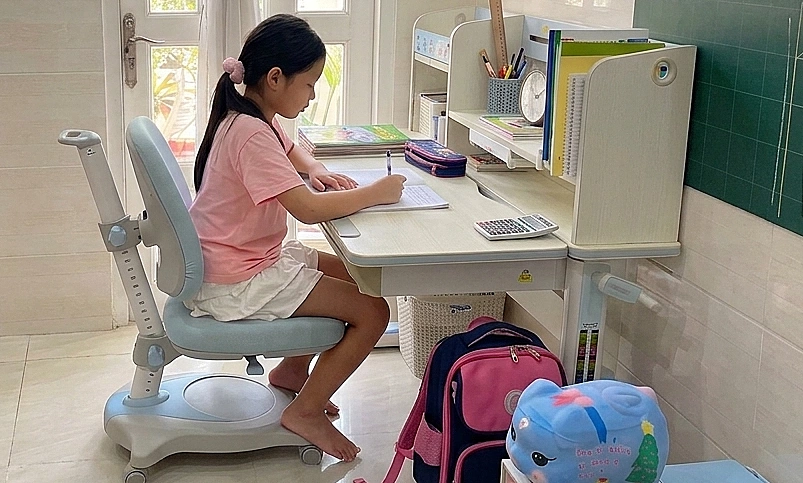 4 cách giúp trẻ không tăng độ cận