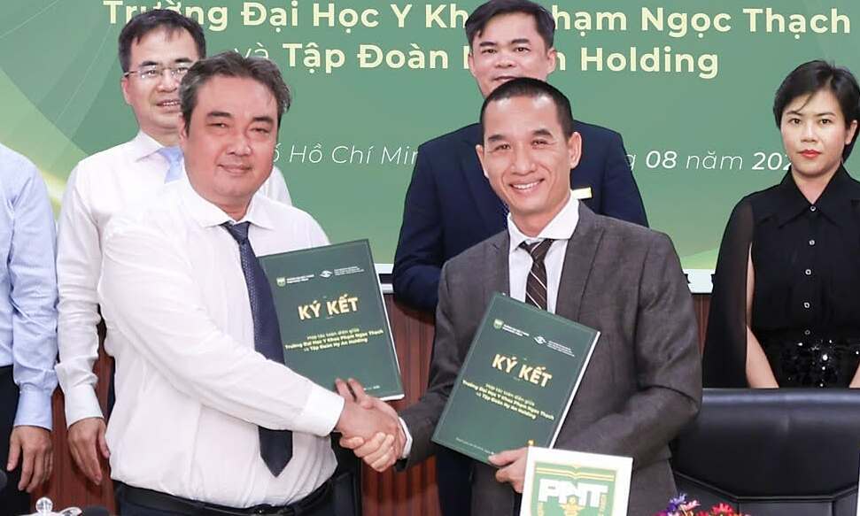 Hy An Holding hợp tác trường Đại học Y khoa Phạm Ngọc Thạch