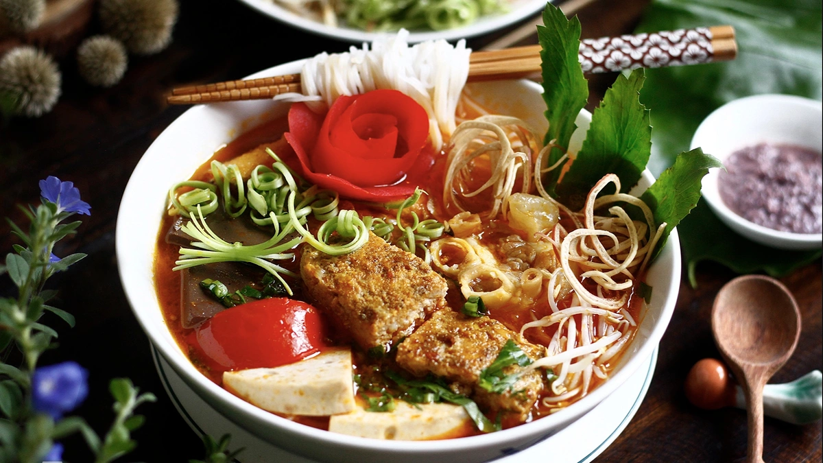 Ăn uống đồ nóng trên 65 độ C làm tăng nguy cơ tổn thương niêm mạc