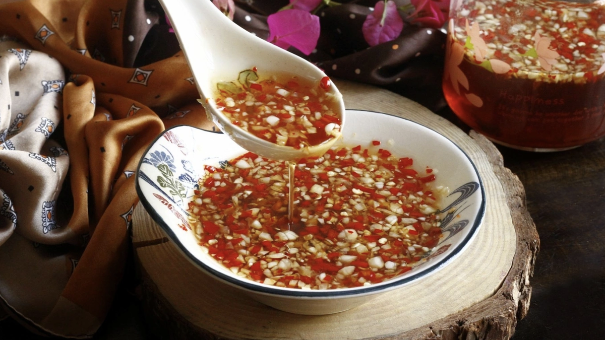 4 thói quen ăn tối có thể khiến huyết áp tăng