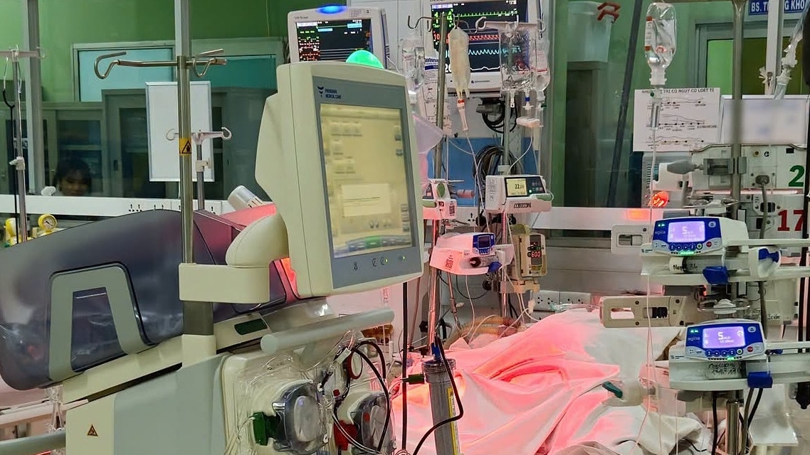 Tốn gần tỷ đồng giành giật sự sống sau cơn sốt xuất huyết