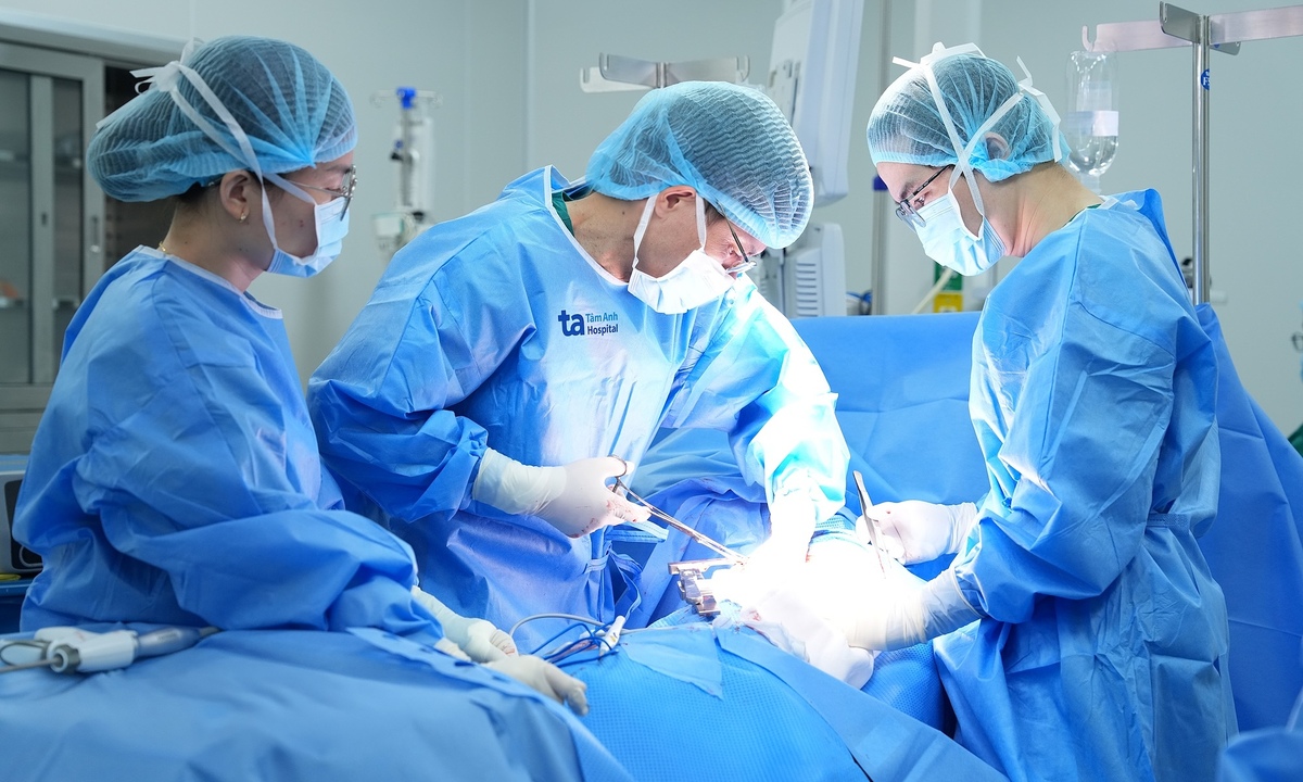 U phổi hoại tử gây suy hô hấp