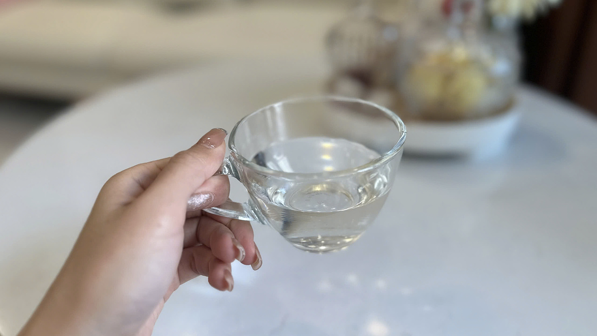 Điều gì xảy ra nếu uống nước sau khi thức dậy?