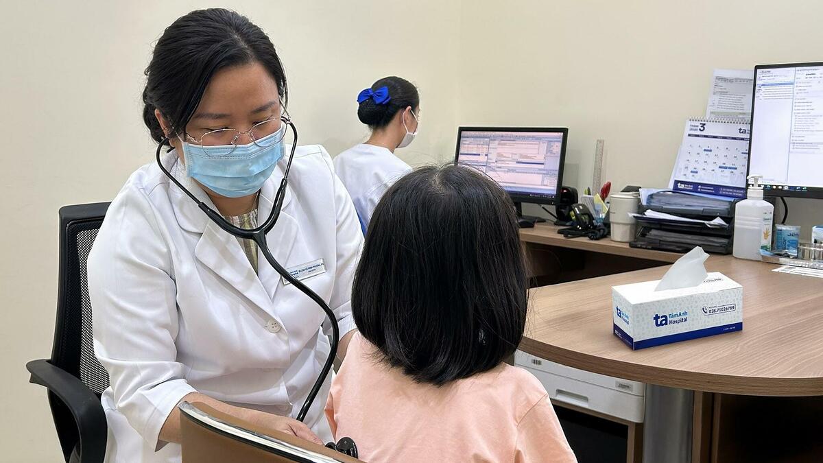 Bác sĩ chỉ ra dấu hiệu cảnh báo trẻ chậm lớn