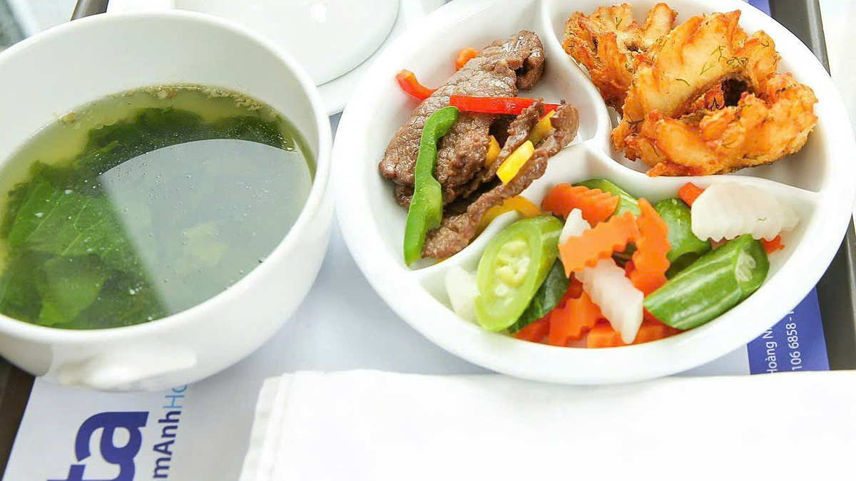 Vì sao người lớn suy dinh dưỡng dù ăn ngủ đầy đủ?