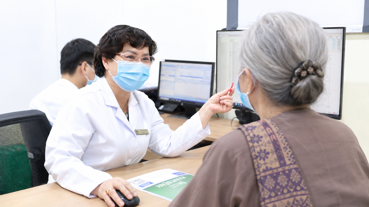 Cụ bà suy thận kèm thiếu máu