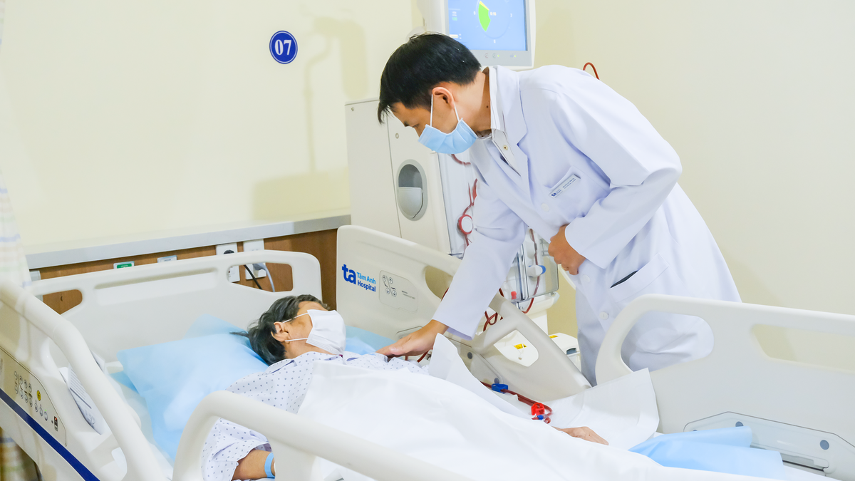 Vì sao người chạy thận dễ thiếu máu?