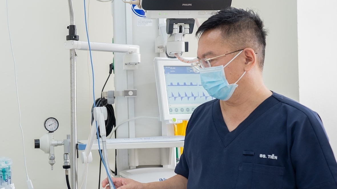 Thiếu nữ 15 tuổi bỏng 91% cơ thể nguy kịch sau cháy nhà