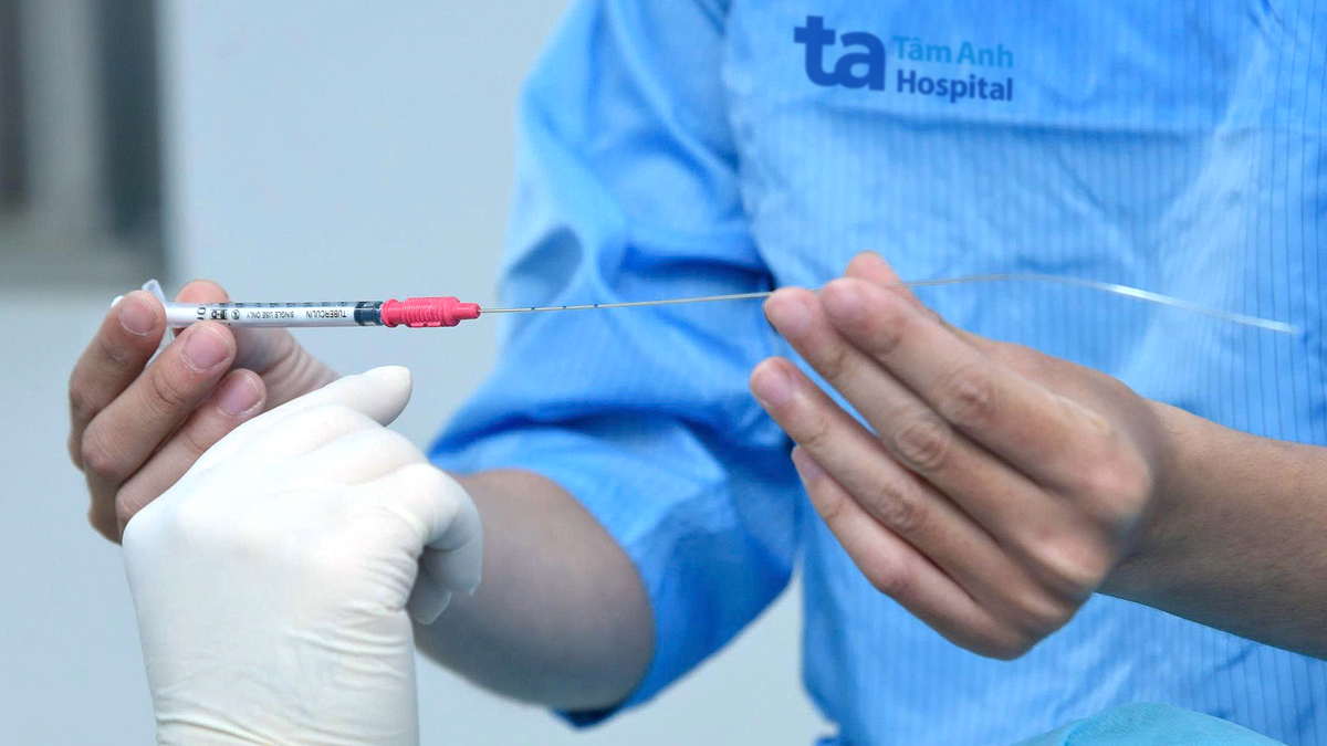 Tìm mẫu tinh trùng để thụ tinh ống nghiệm làm mẹ đơn thân