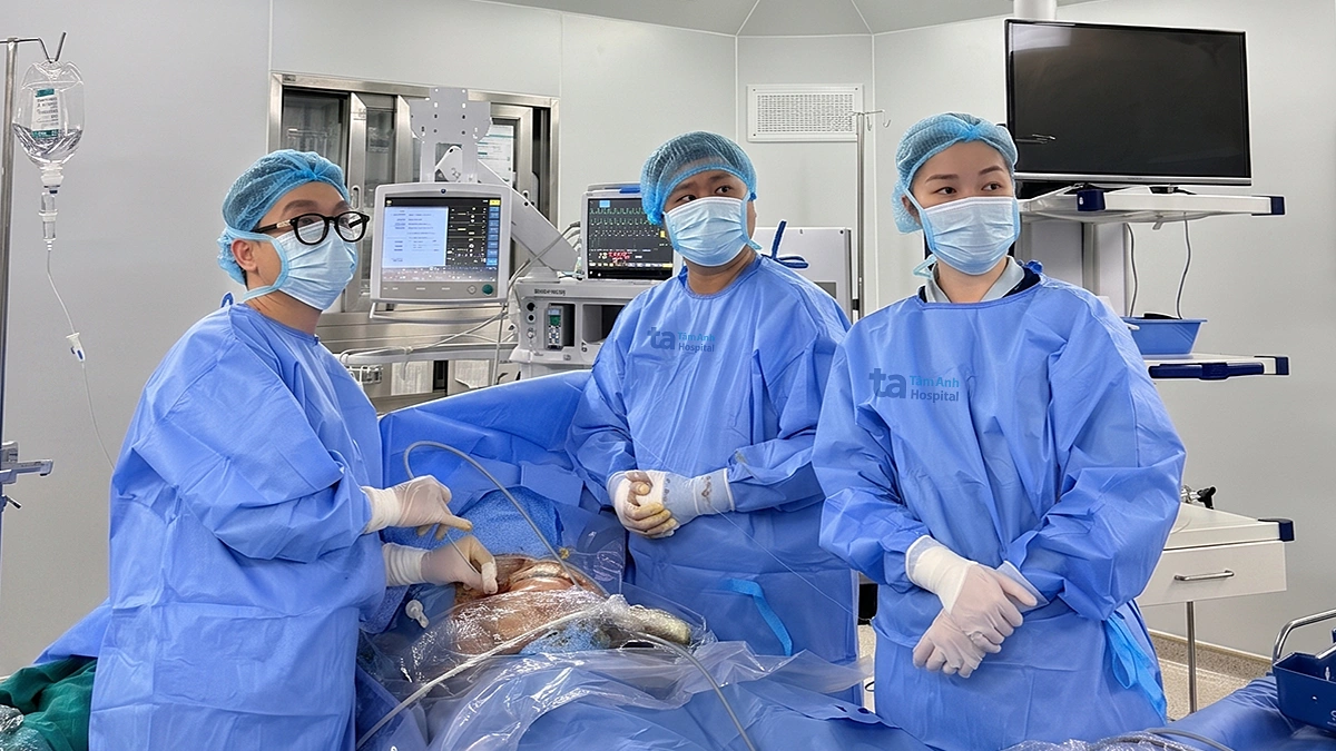 Điều trị thai nhi từ trong bụng mẹ
