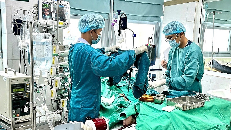 1.000 bệnh nhân nguy kịch sống sót mỗi năm nhờ kỹ thuật tim phổi nhân tạo