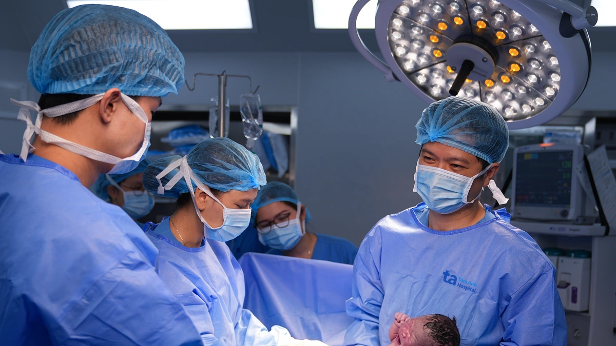 Triệt sản trong khi sinh mổ