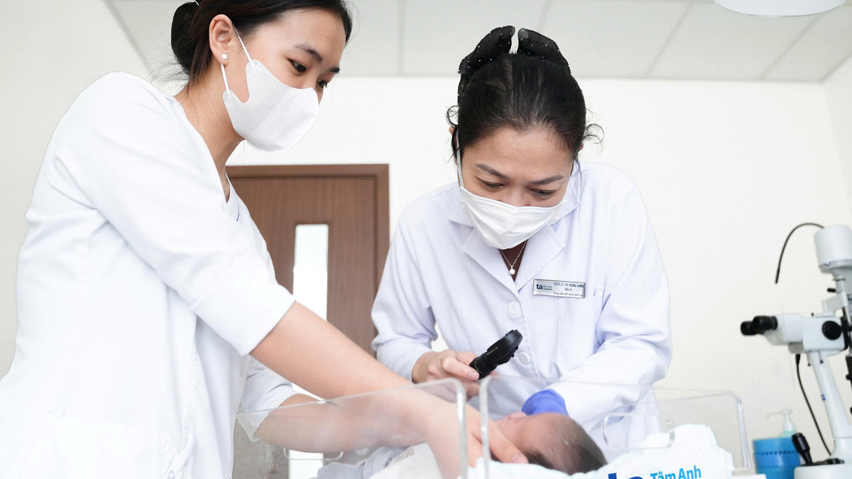 Trẻ sơ sinh tắc lệ đạo có nguy hiểm?