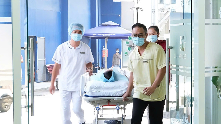 Có nên cho người đột quỵ nằm nghiêng khi sơ cứu?