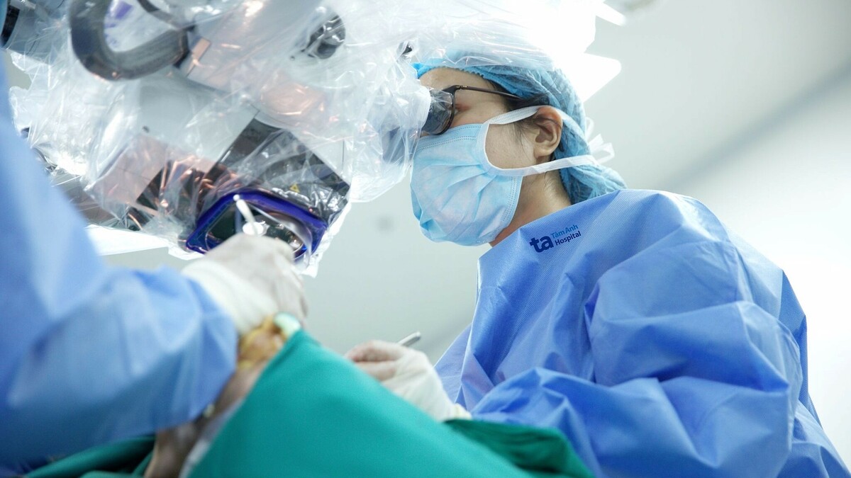 Sau điều trị ung thư vú bao lâu có thể tái tạo ngực?