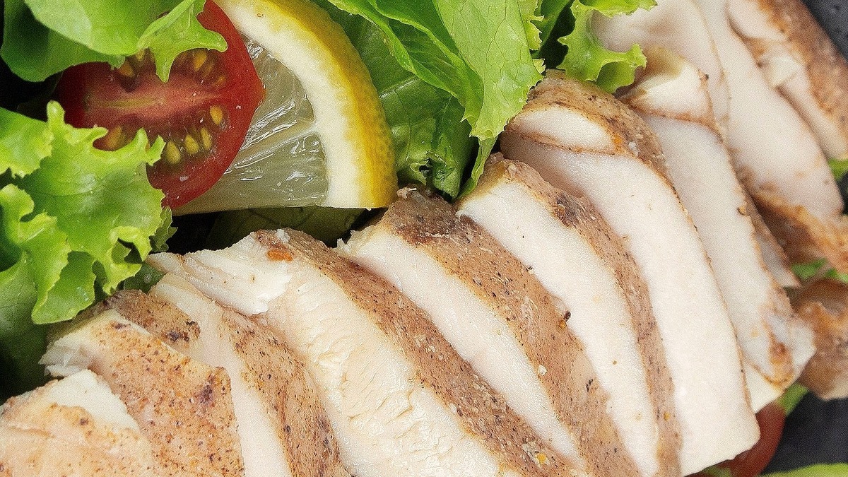 Vì sao ăn đủ ba bữa hỗ trợ giảm cân?