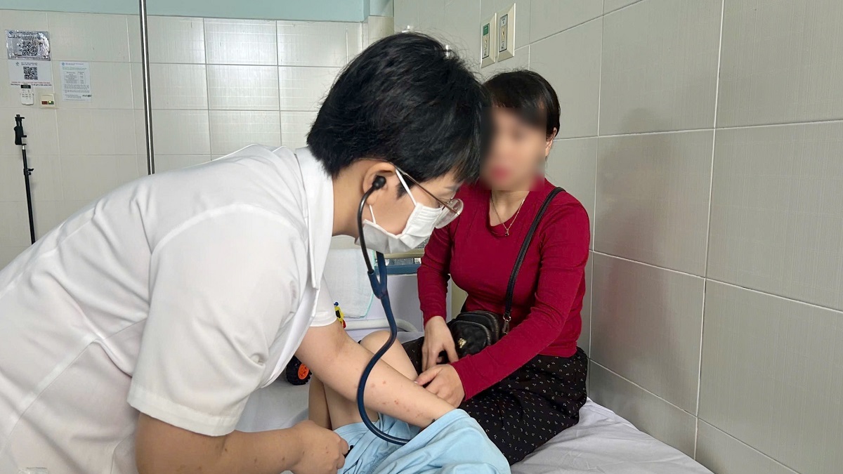 39 trẻ, 3 thai phụ ở Quảng Ngãi nghi ngộ độc sau ăn bánh mì
