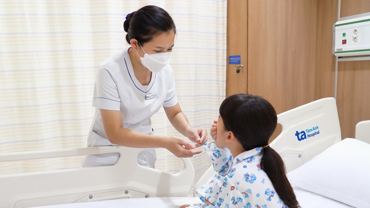 Vì sao trẻ viêm phổi nhiều lần?
