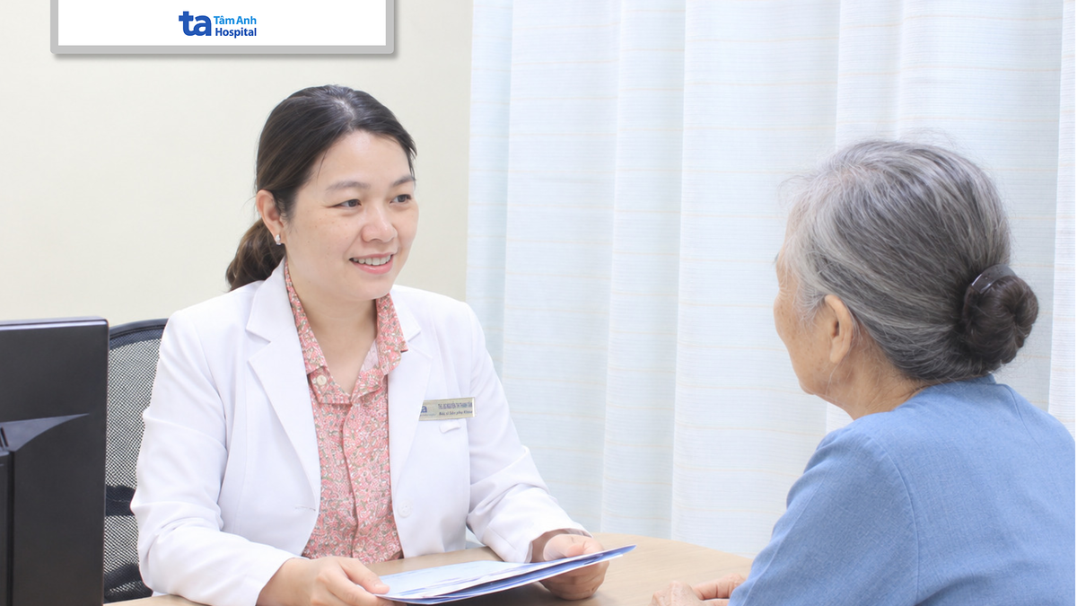 Sau mãn kinh có mắc bệnh phụ khoa?