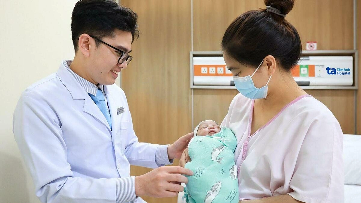 Sinh 5 con trước 35 tuổi